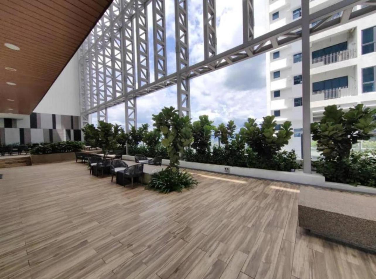The Infinitum Kualalumpur Skypool Hotel Куала Лумпур Екстериор снимка
