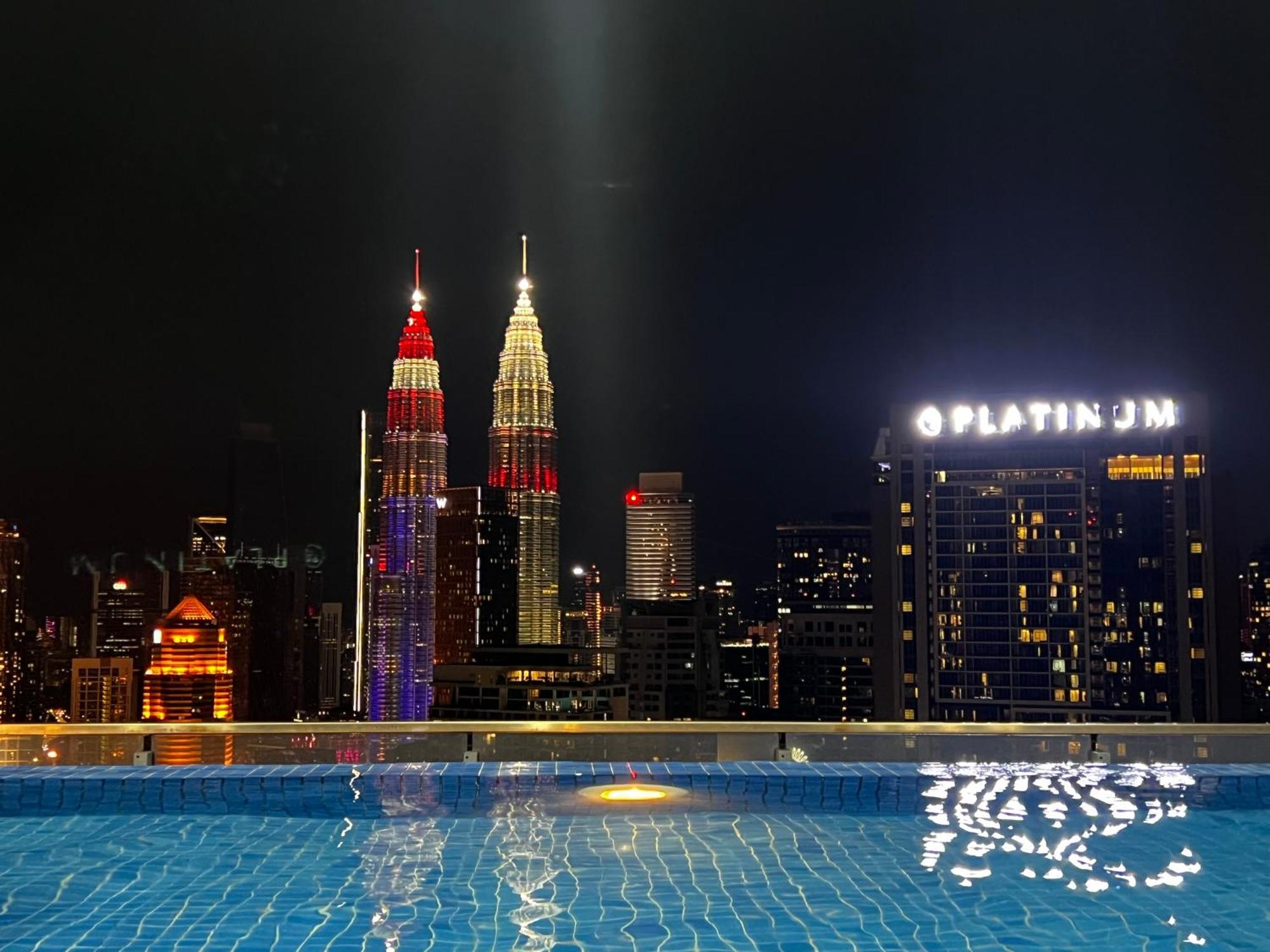 The Infinitum Kualalumpur Skypool Hotel Куала Лумпур Екстериор снимка