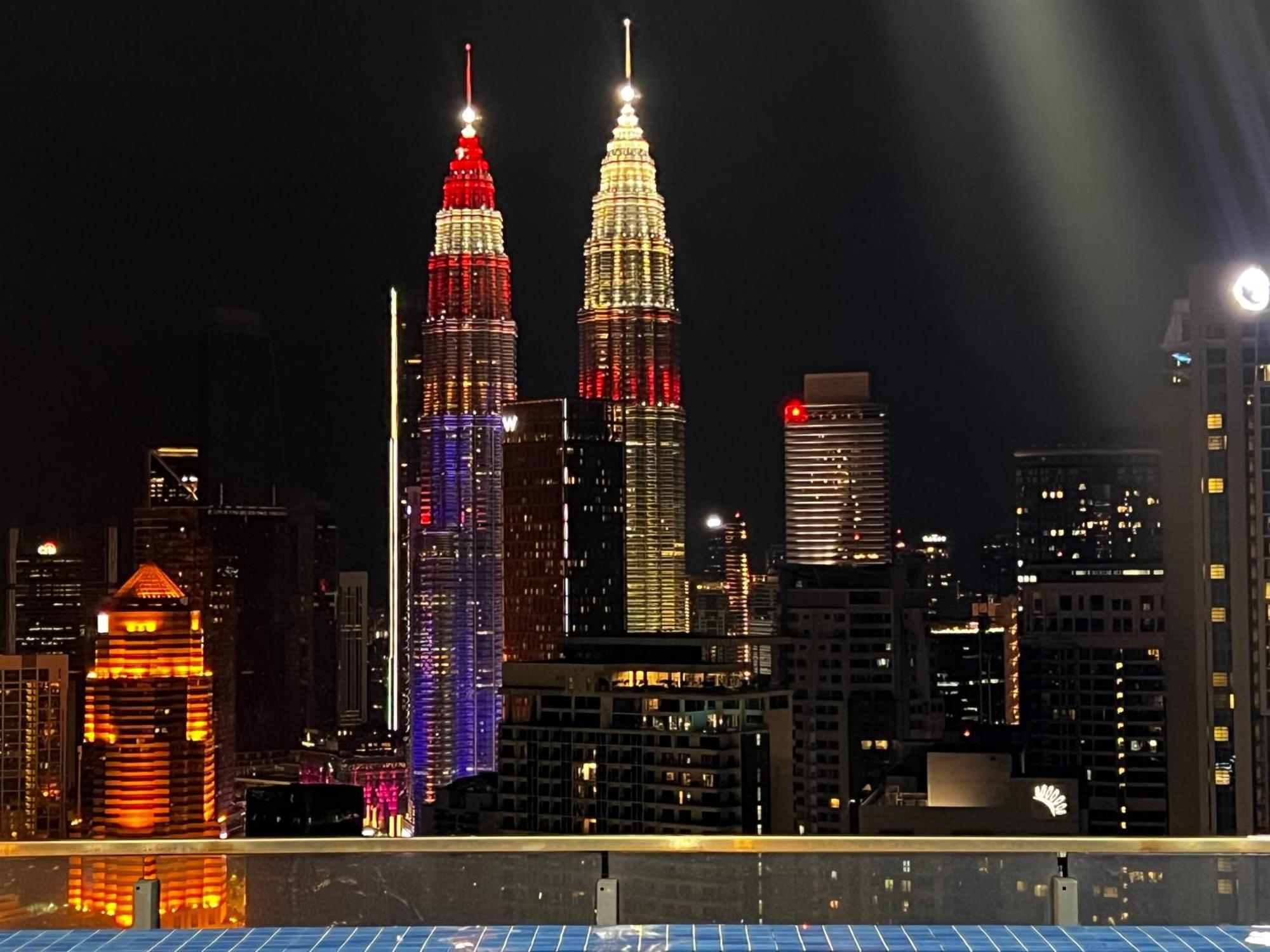 The Infinitum Kualalumpur Skypool Hotel Куала Лумпур Екстериор снимка