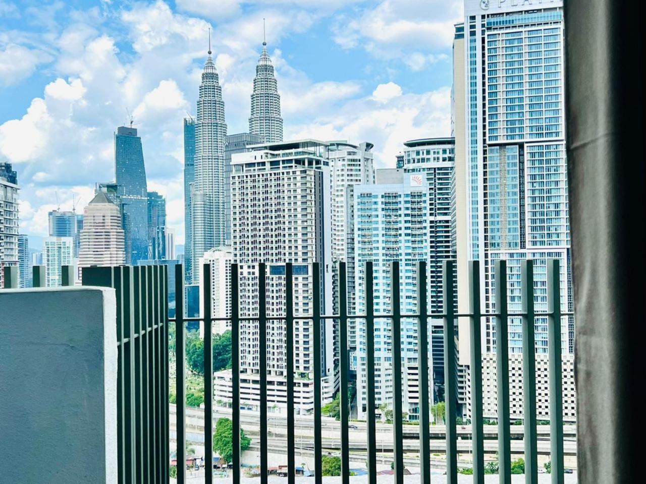 The Infinitum Kualalumpur Skypool Hotel Куала Лумпур Екстериор снимка